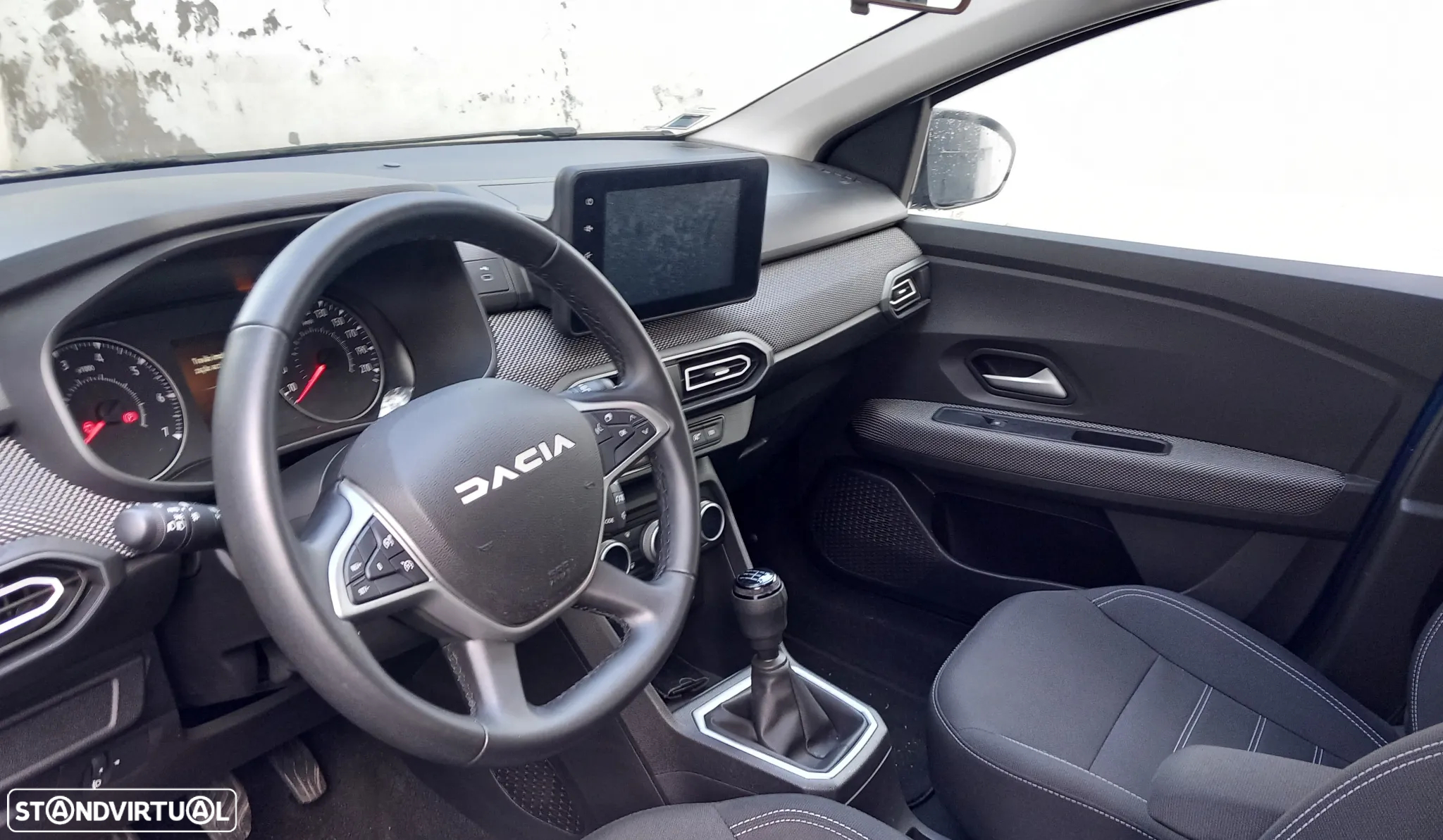 Dacia Sandero 1.0 SCe Essential - 6
