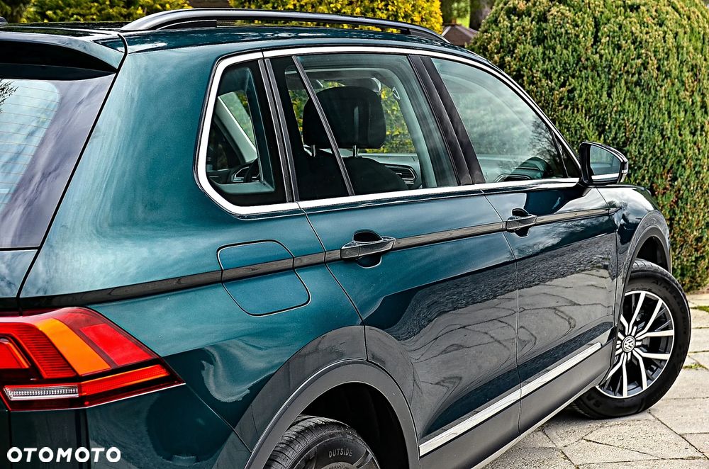 Volkswagen Tiguan 2.0 TDI SCR 4Motion (BlueMotion Techn.) DSG Highline - 17