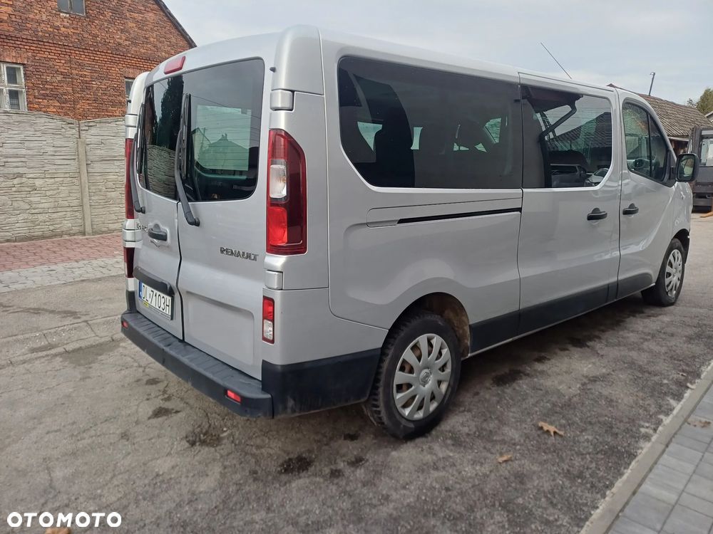 Renault Trafic Combi Expression - 11