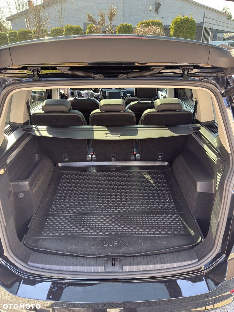 Volkswagen Touran 2.0 TDI BMT Highline DSG - 11