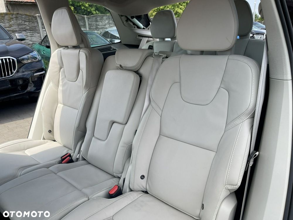 Volvo XC 90 B5 B AWD Plus Bright 7os - 17