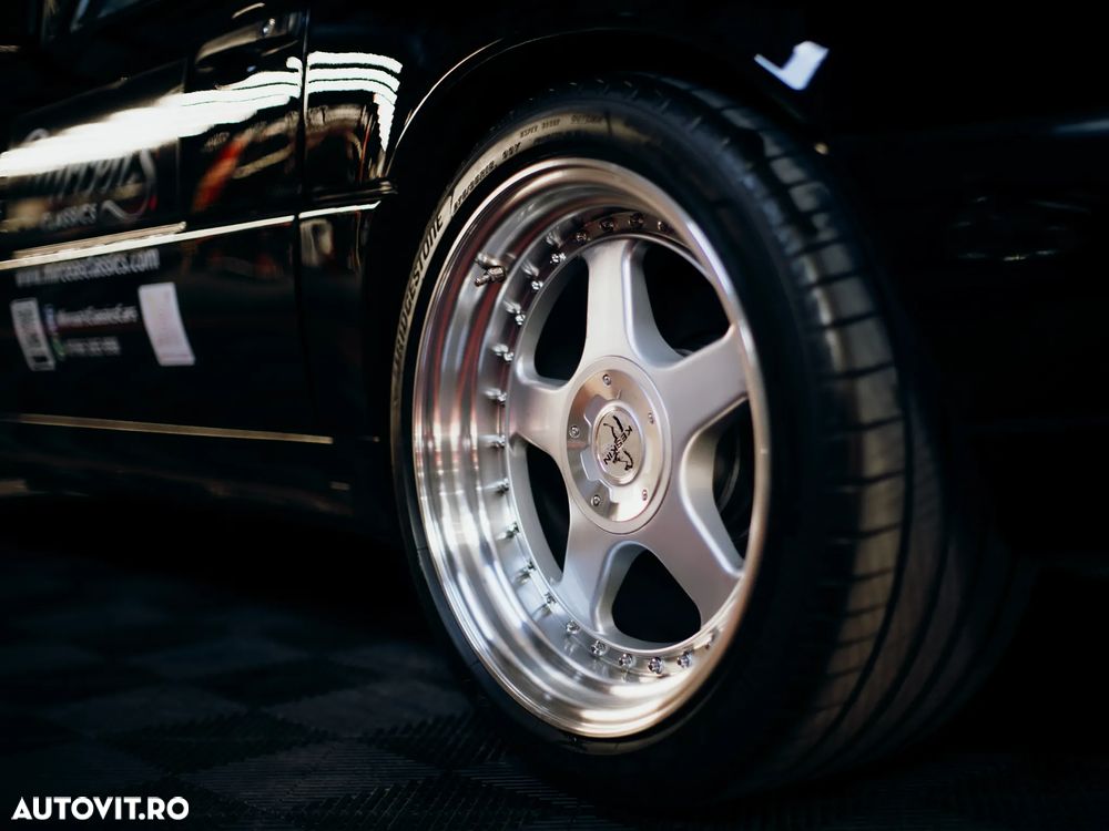 Mercedes-Benz SL - 8