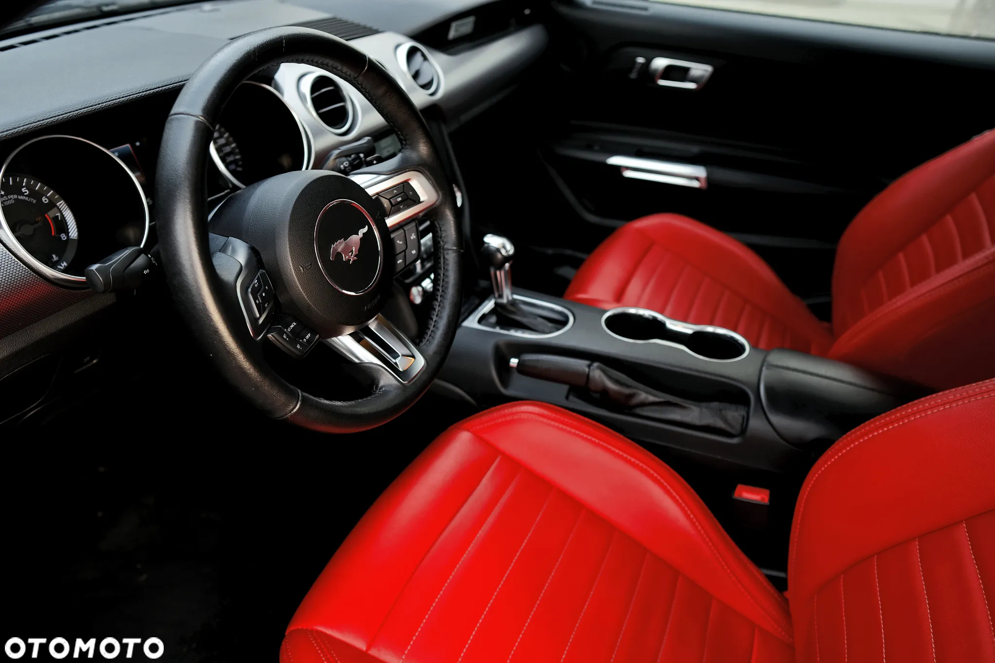 Ford Mustang 2.3 Eco Boost - 15