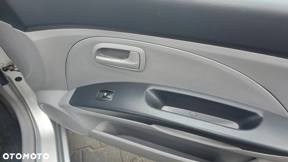 Kia Picanto 1.1 CRDi Optimum - 9