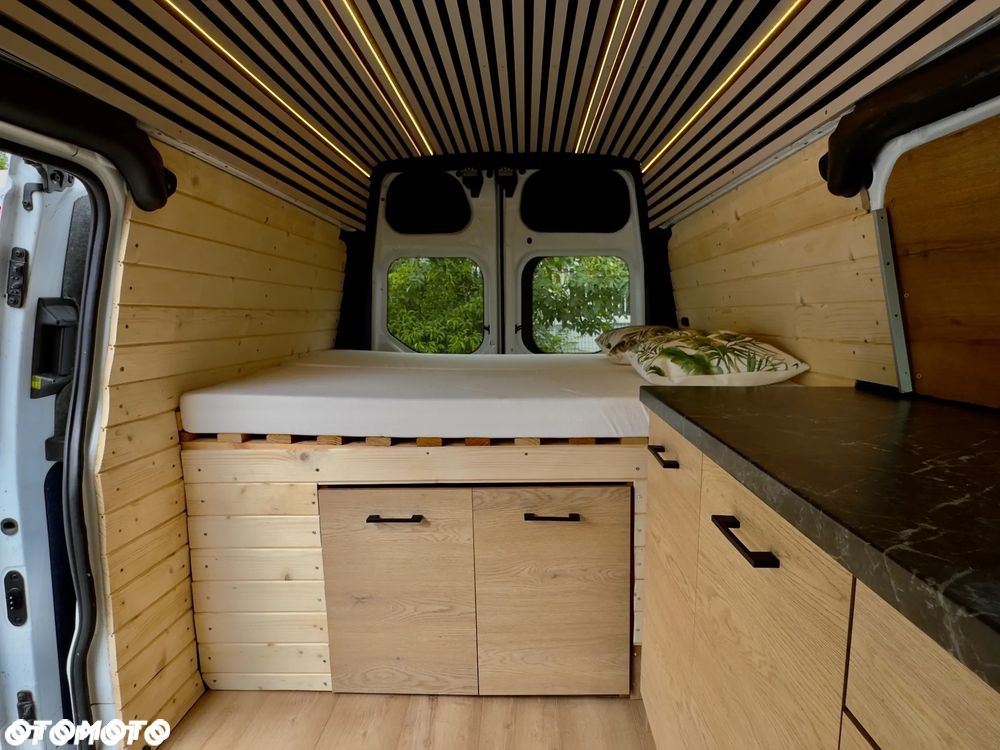 Ford Transit - 9