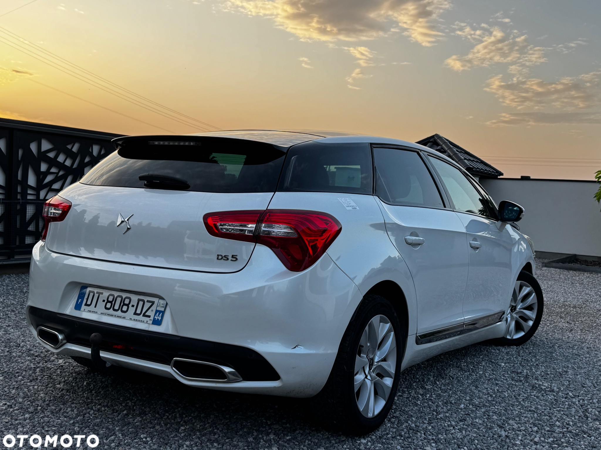 Citroën DS5 2.0 BlueHDi SoChic - 13