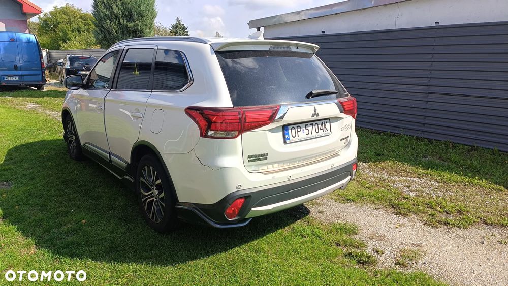 Mitsubishi Outlander 2.0 Intense Comfort 4WD CVT - 4