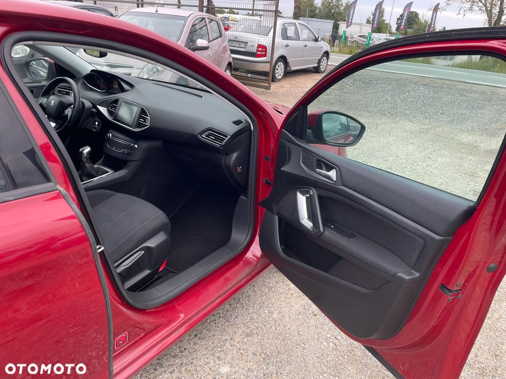 Peugeot 308 1.2 VTi/PureTech Active - 18