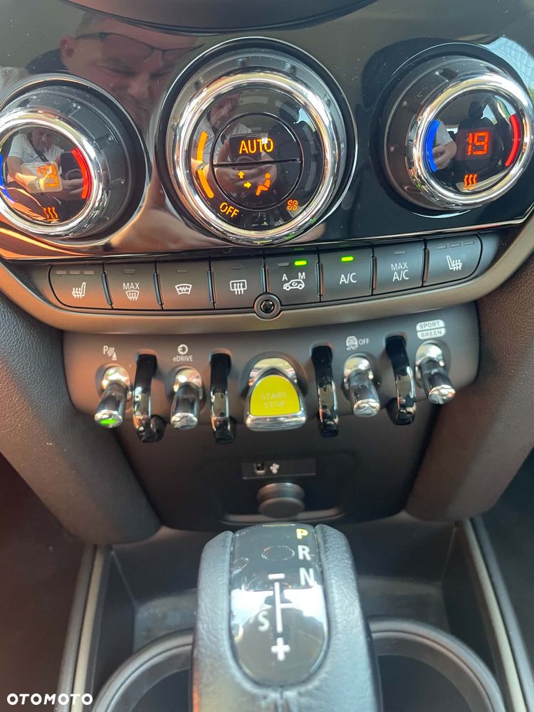 MINI Countryman Cooper SE ALL4 Shadow Edition - 20