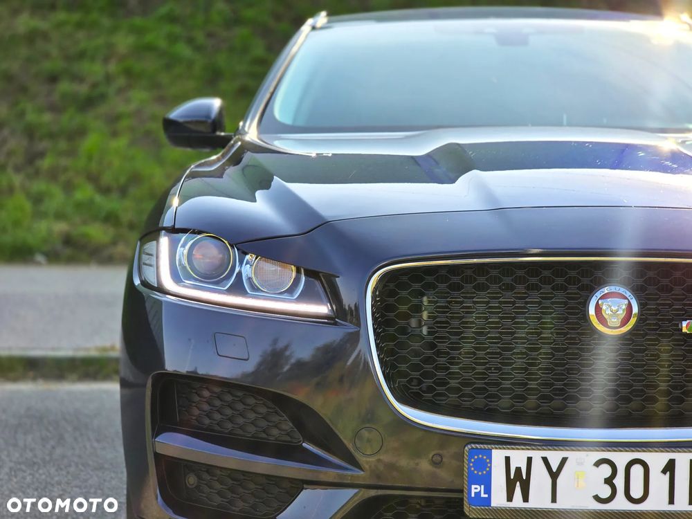 Jaguar F-Pace 2.0 i4D AWD Prestige - 36