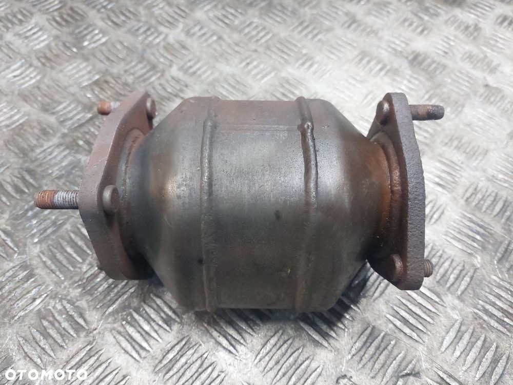 KATALIZATOR PUSTY DAEWOO NUBIRA II J200 1.6 16V 96437737 - 1