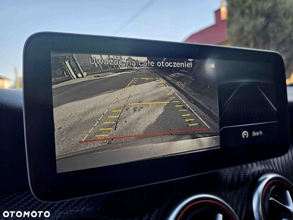 Mercedes-Benz Klasa A 250 4Matic 7G-DCT AMG Line - 24