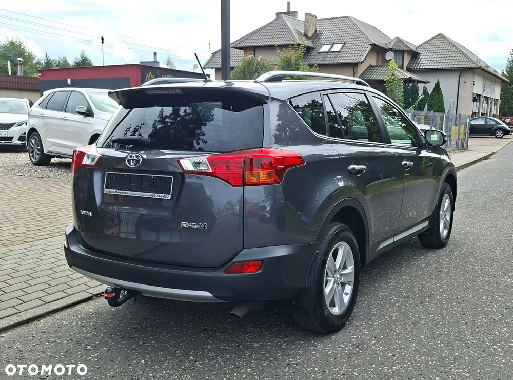 Toyota RAV4 - 3