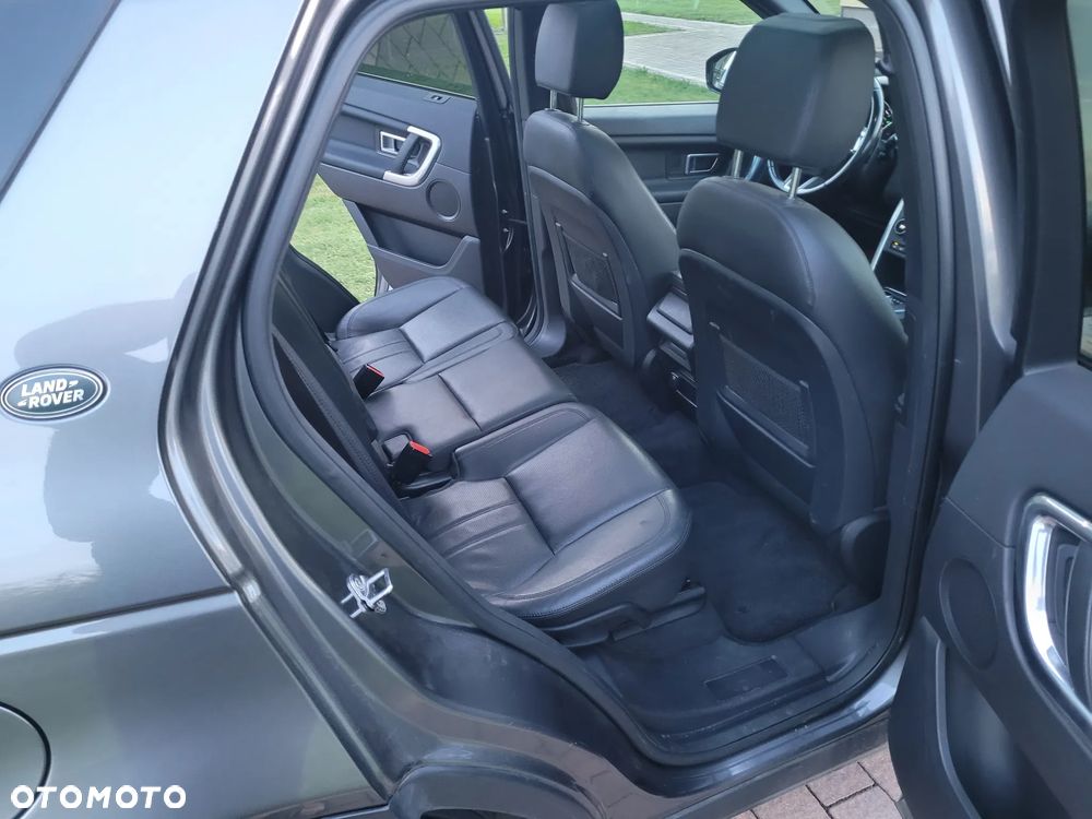 Land Rover Discovery Sport TD4 HSE Luxury - 16