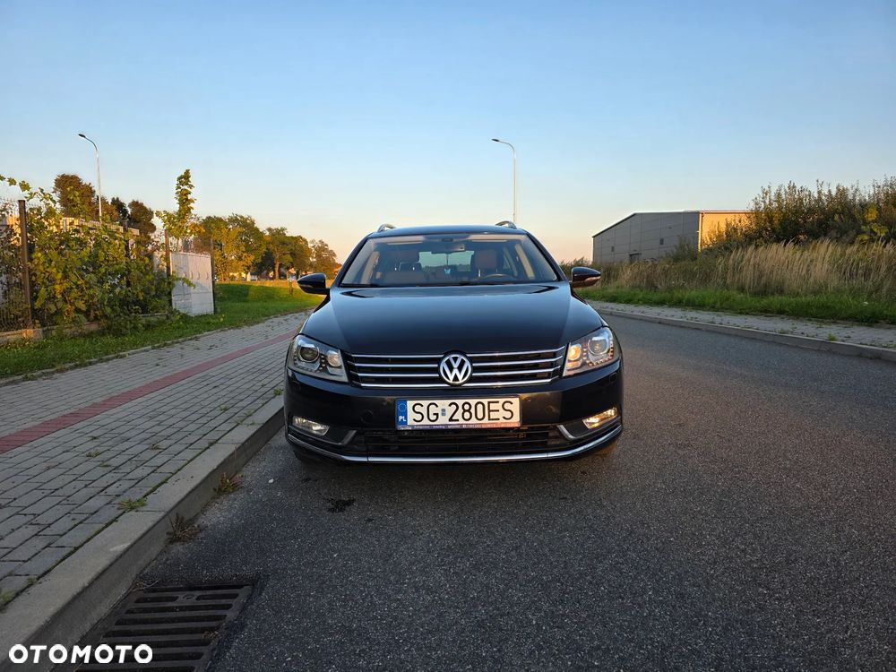 Volkswagen Passat Variant 2.0 TDI DSG BlueMotion Technology Exclusive - 12