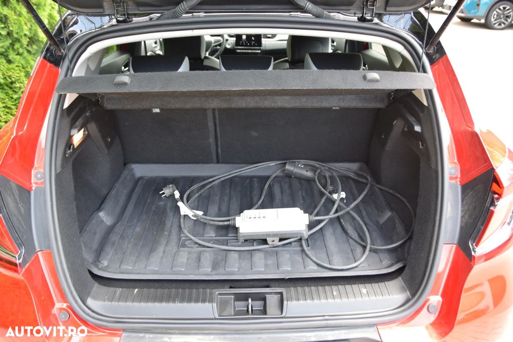 Renault Captur - 19