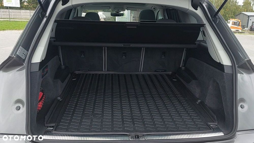 Audi Q7 - 8