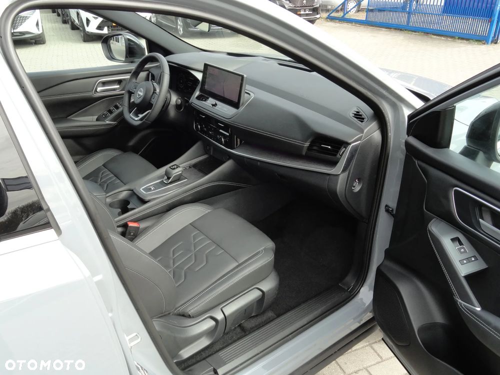 Nissan Qashqai 1.3 DIG-T MHEV Xtronic Tekna - 9