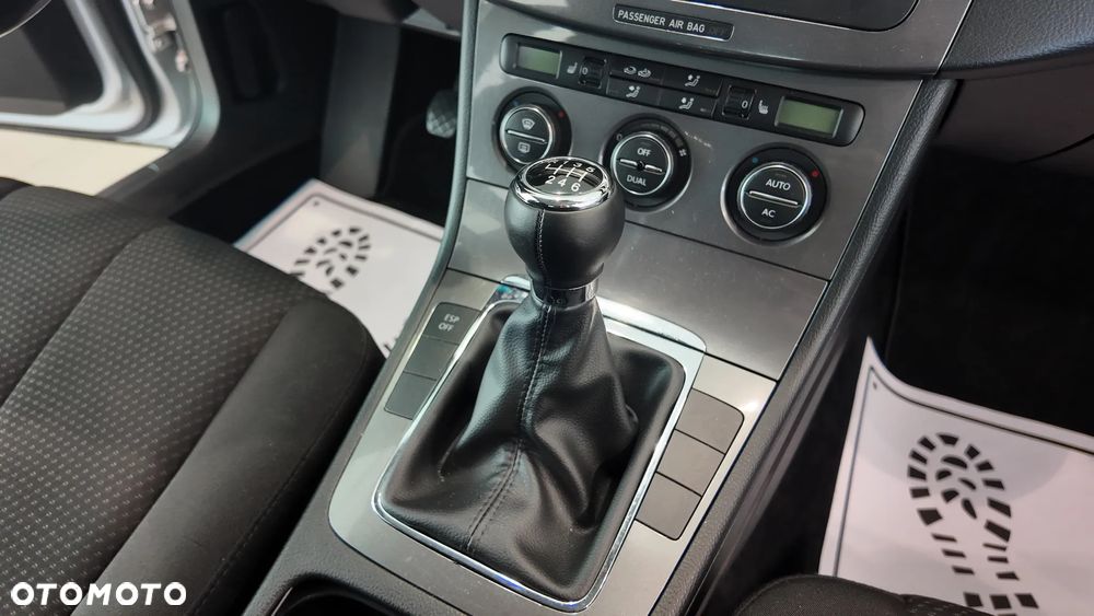 Volkswagen Passat 1.4 TSI Comfortline - 39