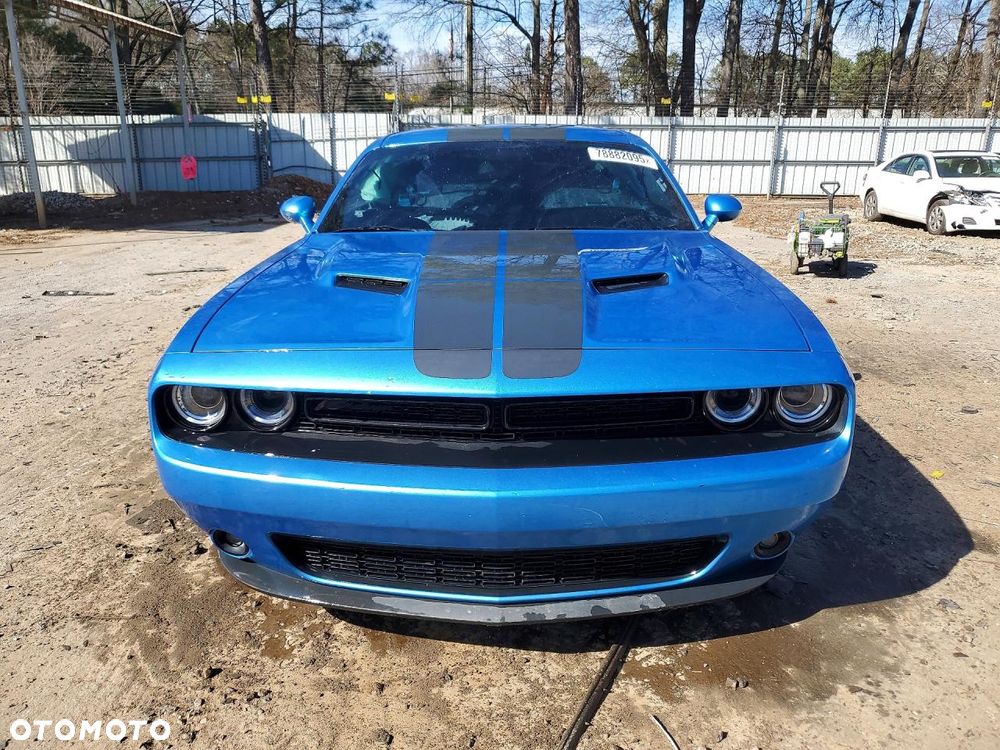 Dodge Challenger Automatik SXT Plus - 6