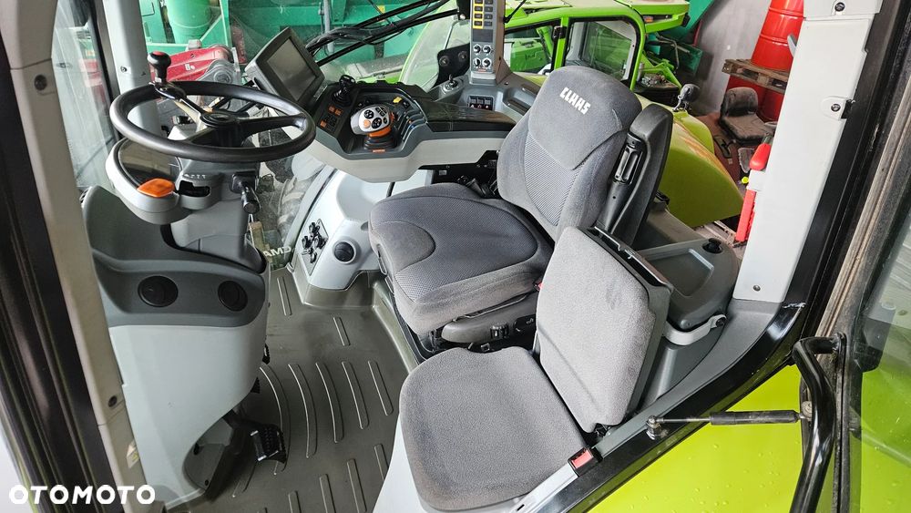 Claas Axion 920 - 4