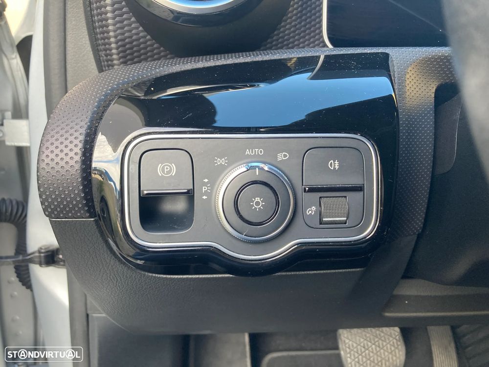 Mercedes-Benz A 180 d Progressive Aut. - 20