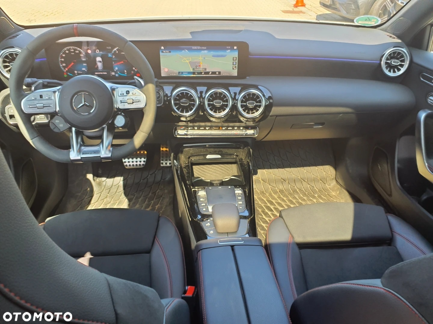 Mercedes-Benz Klasa A 35 AMG 4-Matic 7G-DCT - 19
