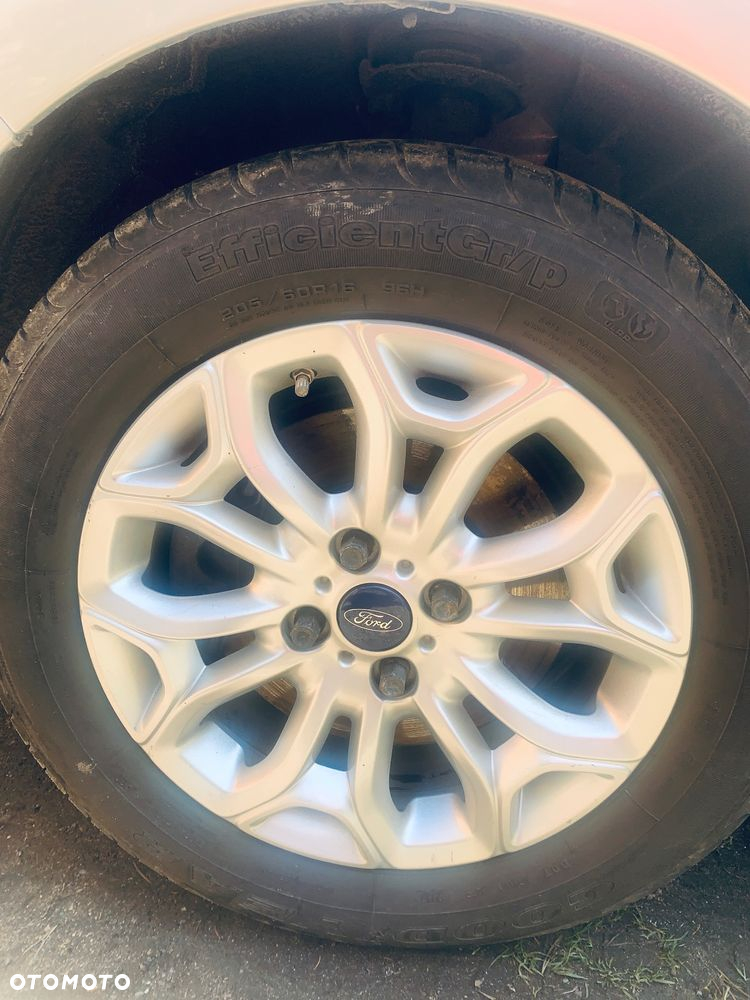 Ford EcoSport - 15
