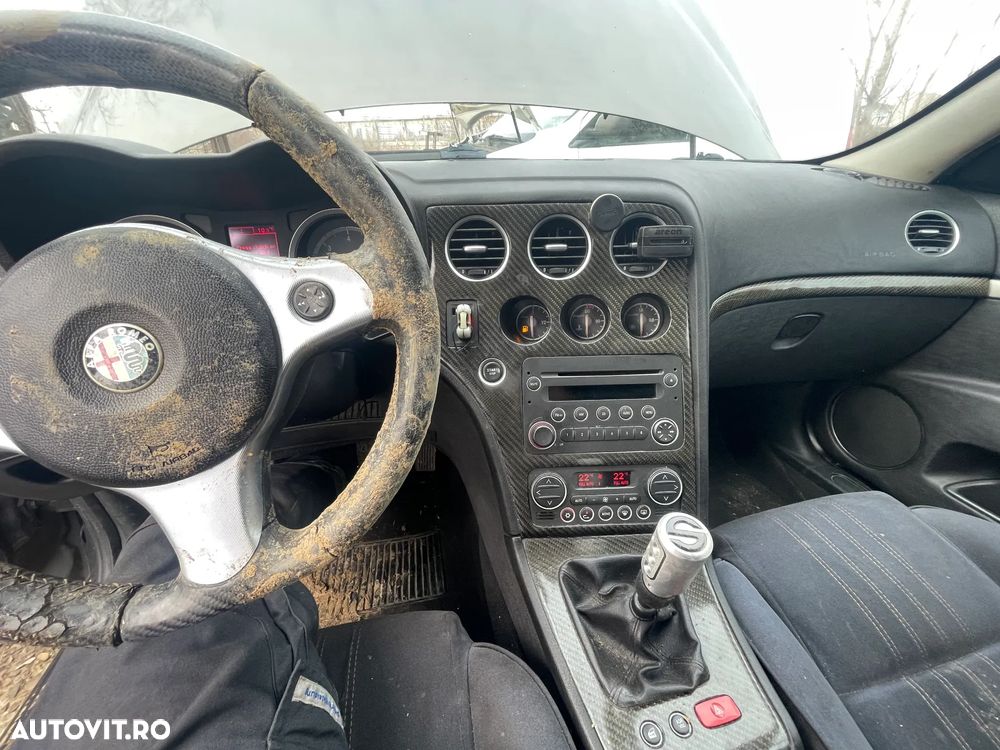 Dezmembrez Alfa Romeo 159 1.9 JTD - 10