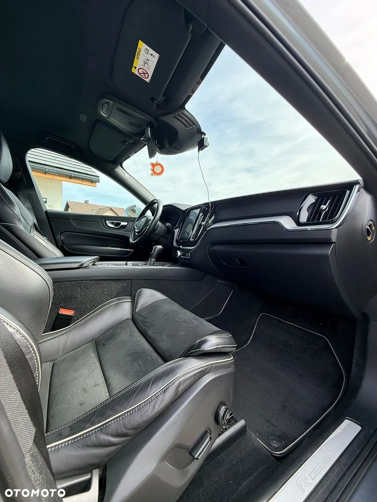 Volvo XC 60 D3 R-Design - 10