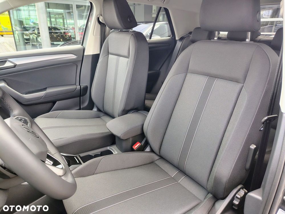 Volkswagen T-Roc - 15
