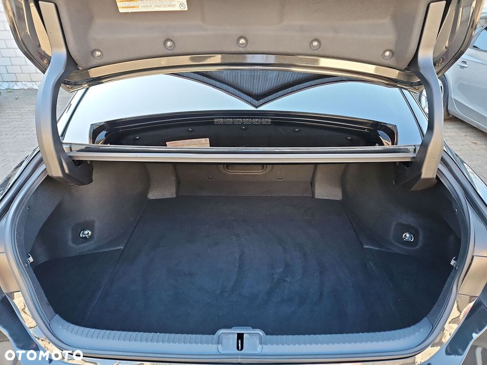 Lexus ES 300h Prestige - 25