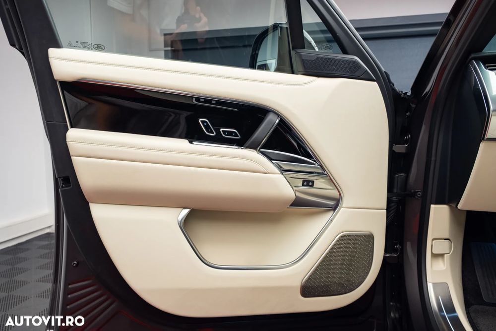 Land Rover Range Rover 3.0 I6 D350 MHEV Autobiography - 16