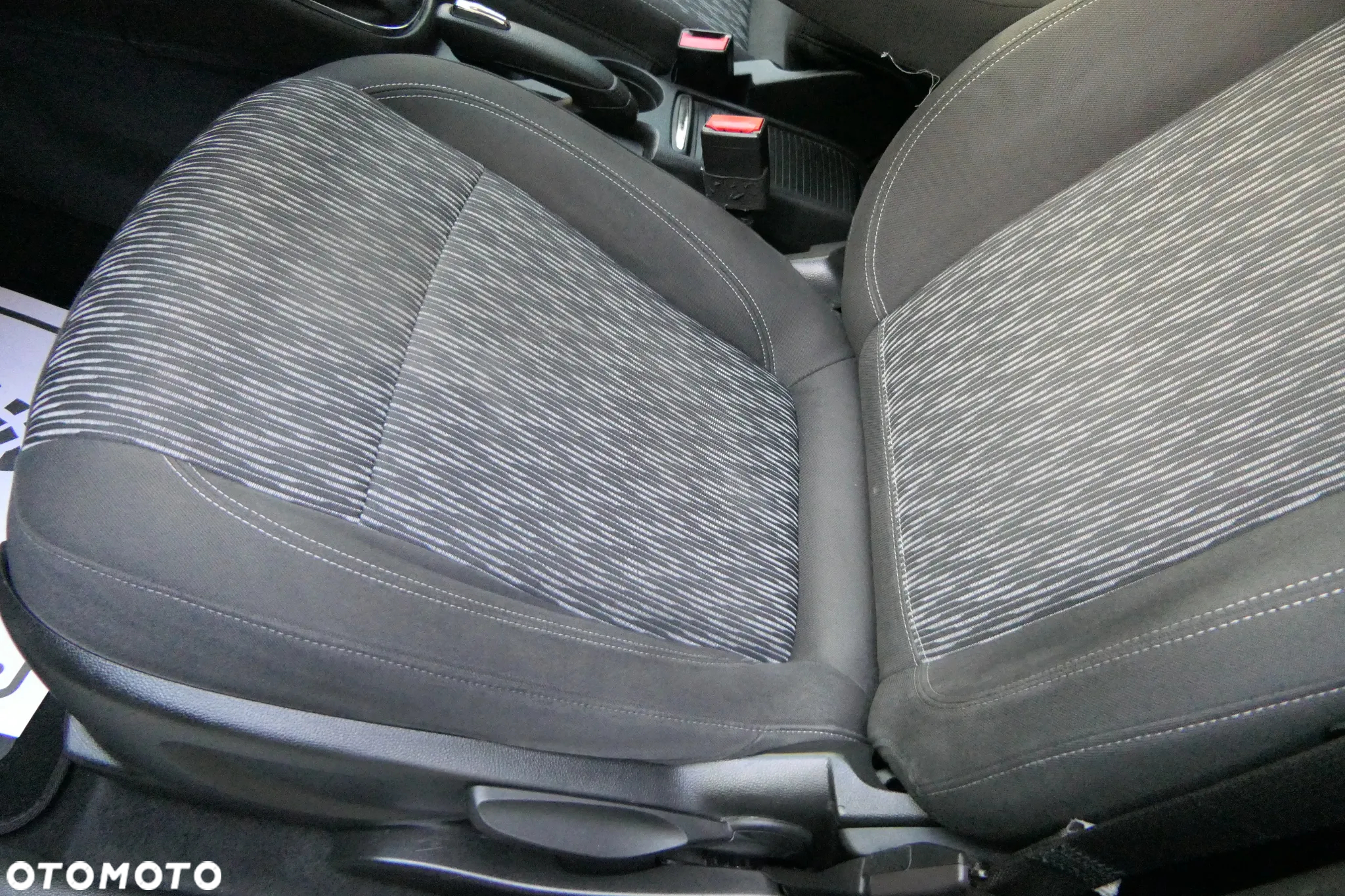 Opel Mokka 1.4 T Cosmo S&S 4x4 - 28
