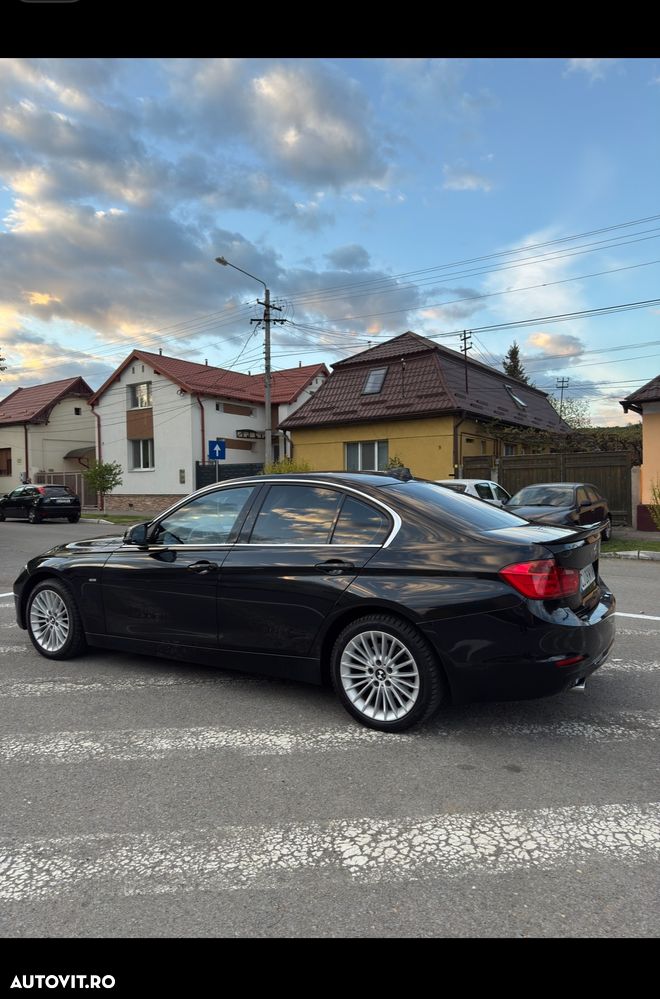 BMW Seria 3 320d Luxury Line - 6
