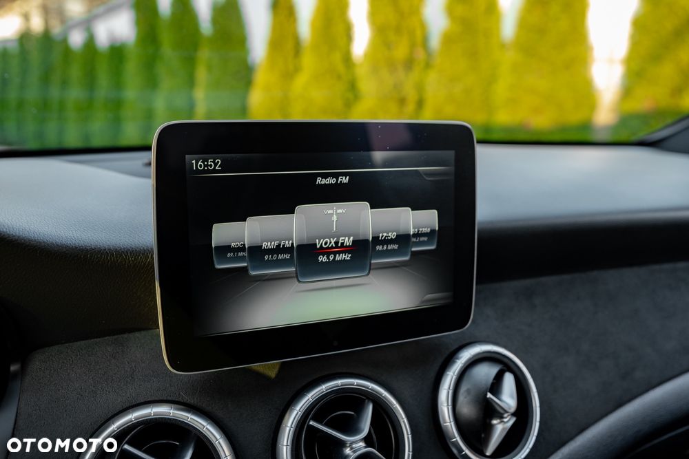 Mercedes-Benz CLA 250 AMG Line - 30