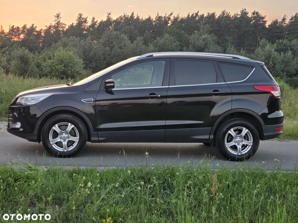 Ford Kuga 2.0 TDCi 2x4 Individual - 4