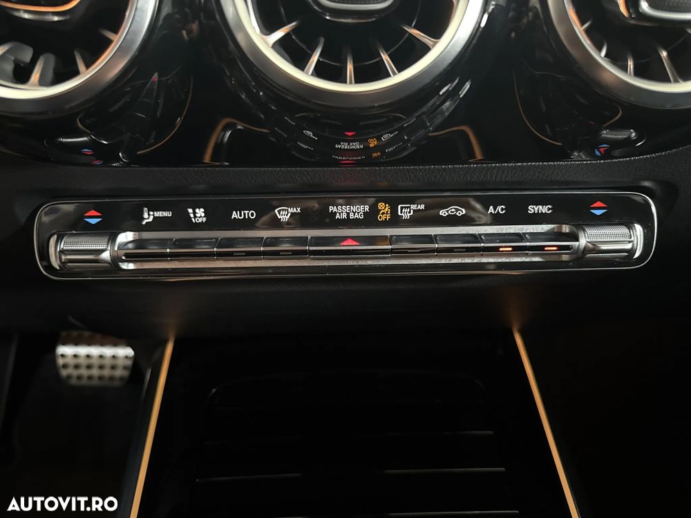 Mercedes-Benz GLA ver-250-4matic-7g--dct-amg-line - 19