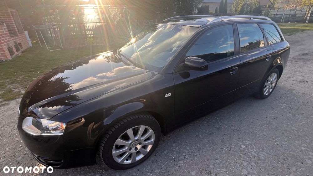 Audi A4 Avant 2.0 TDI DPF - 1