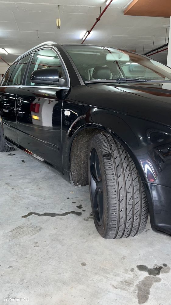 Audi A4 Avant 2.0 TDi S-line - 3