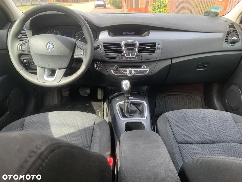 Renault Laguna 1.5 dCi Authentique - 11