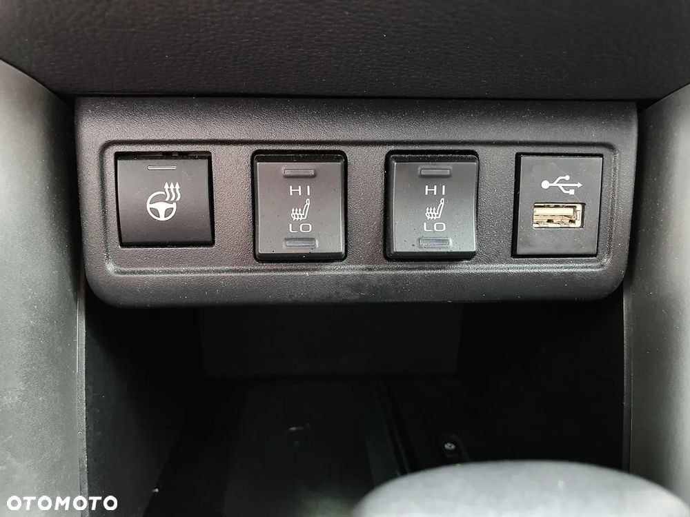 Toyota Corolla Cross 2.0 Hybrid Style - 22