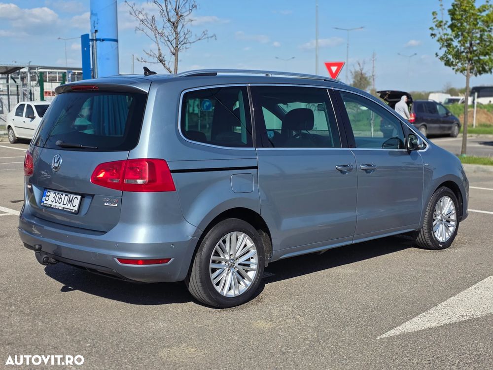 Volkswagen Sharan 2.0 TDI DSG BlueMotion Technology Highline - 4