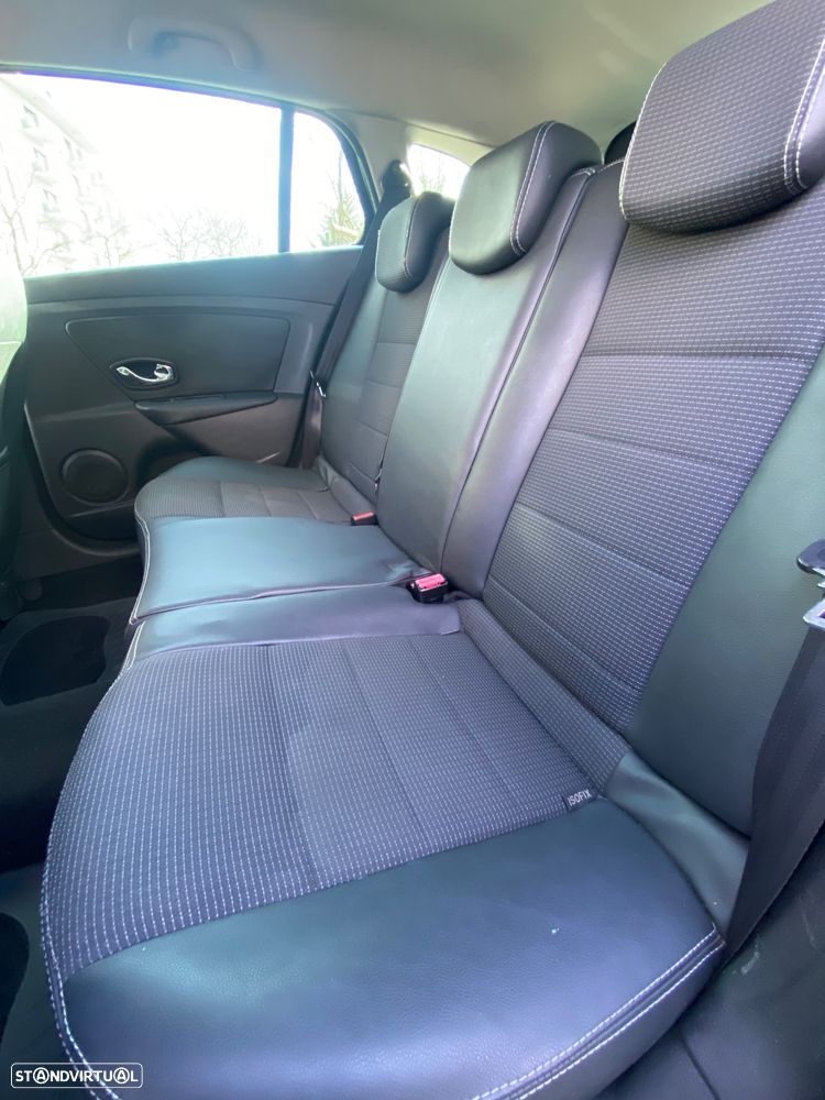 Renault Mégane Sport Tourer 1.5 dCi GT Line EDC - 14