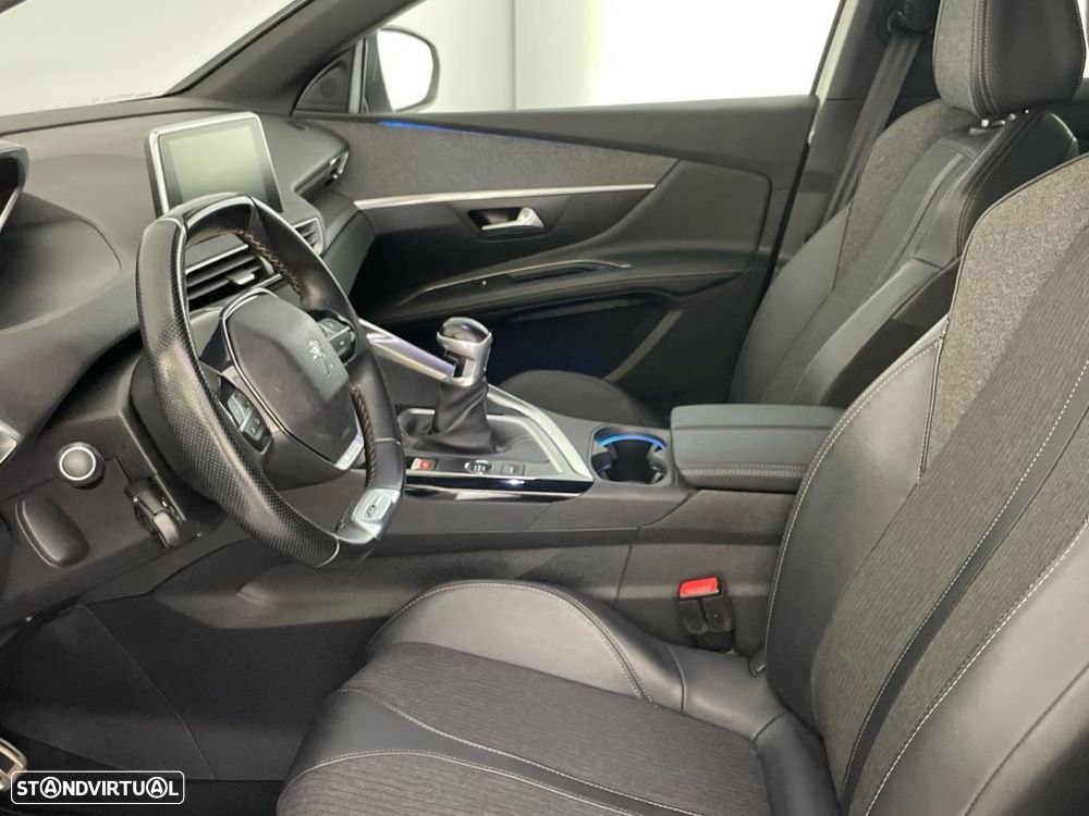 Peugeot 3008 - 11