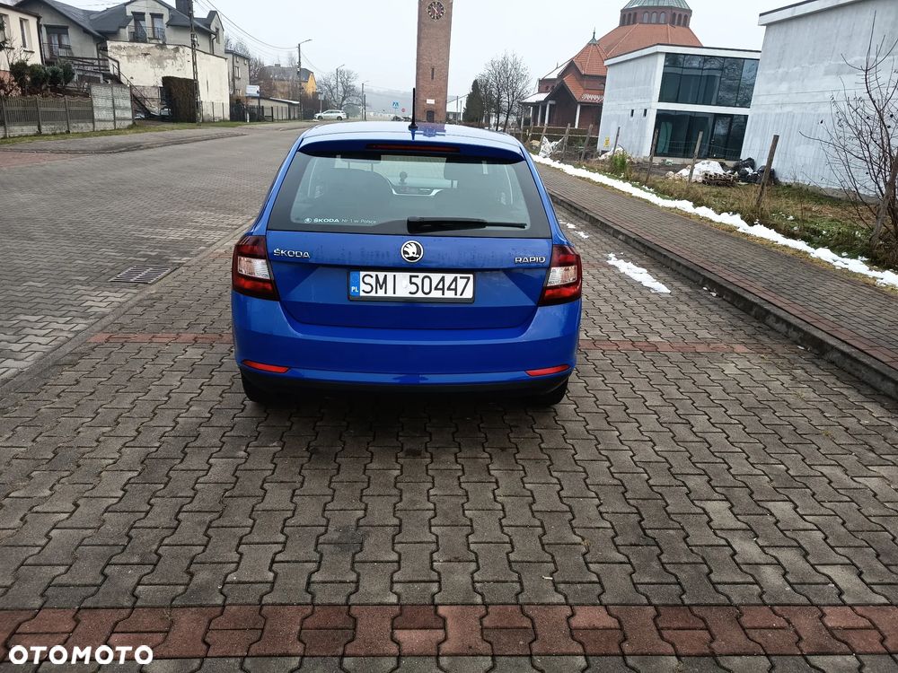 Skoda RAPID Spb 1.6 TDI DPF Ambition - 4