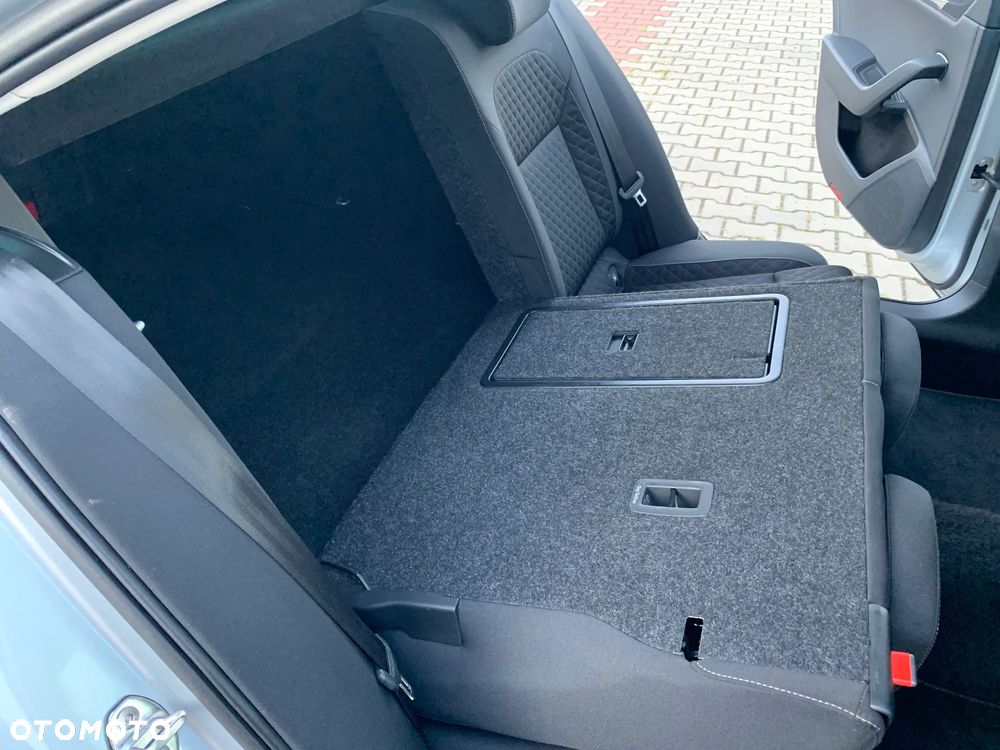 Skoda Superb 1.5 TSI Ambition DSG - 19