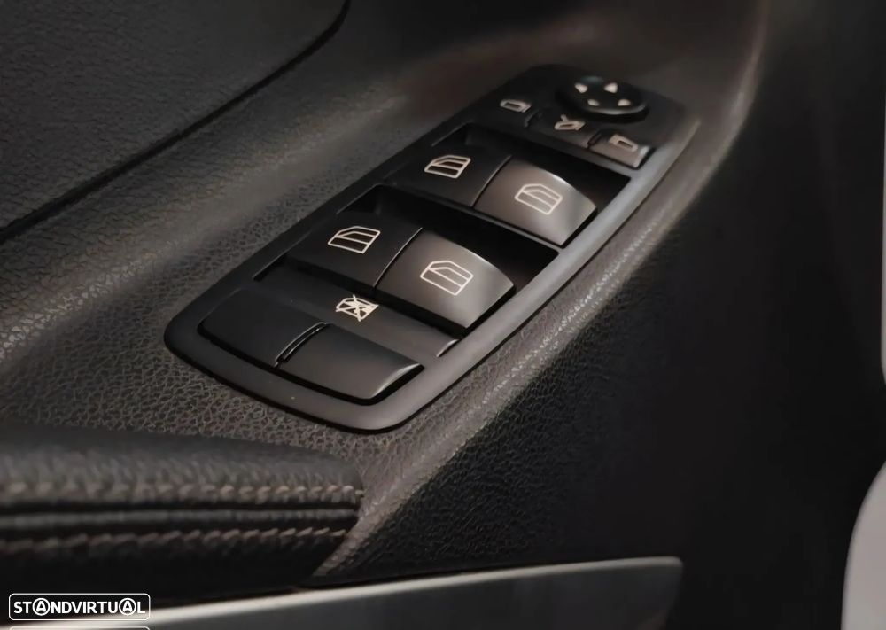 Mercedes-Benz ML 320 CDi - 35