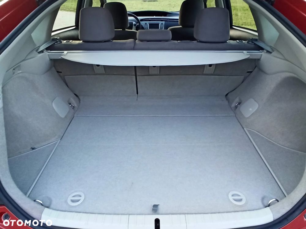 Toyota Prius - 27