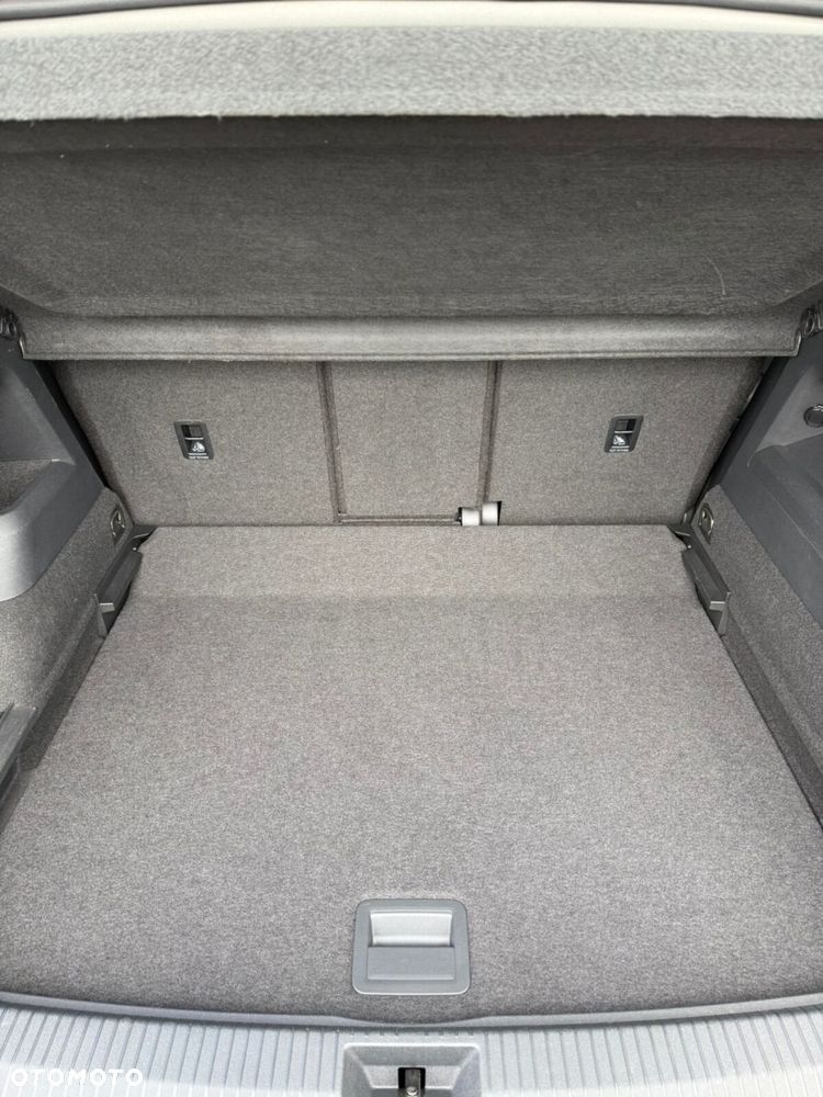 Volkswagen Tiguan 1.5 eTSI Life DSG - 29
